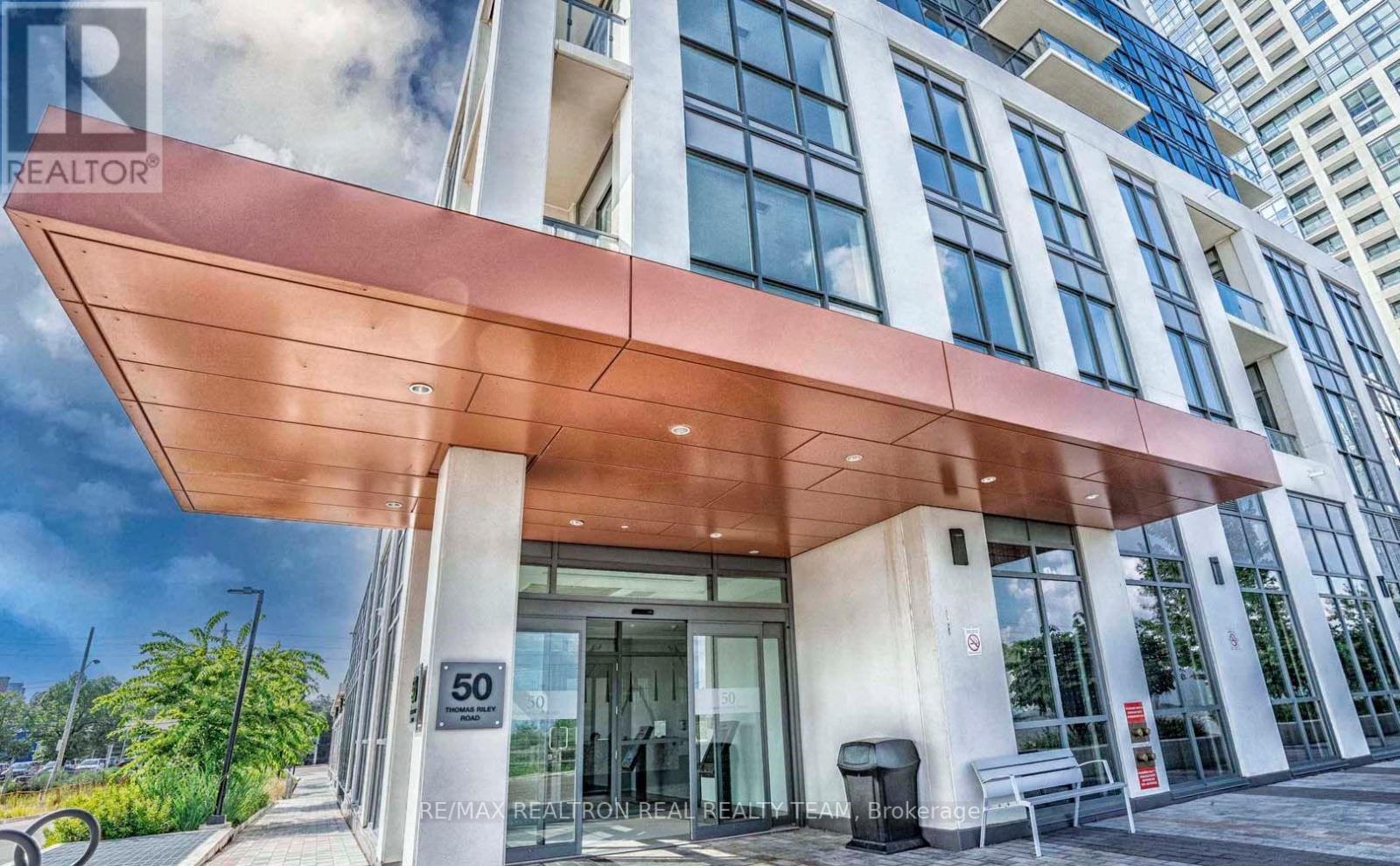 2410 - 50 Thomas Riley Road, Toronto, Ontario  M9B 0E4 - Photo 2 - W12763068