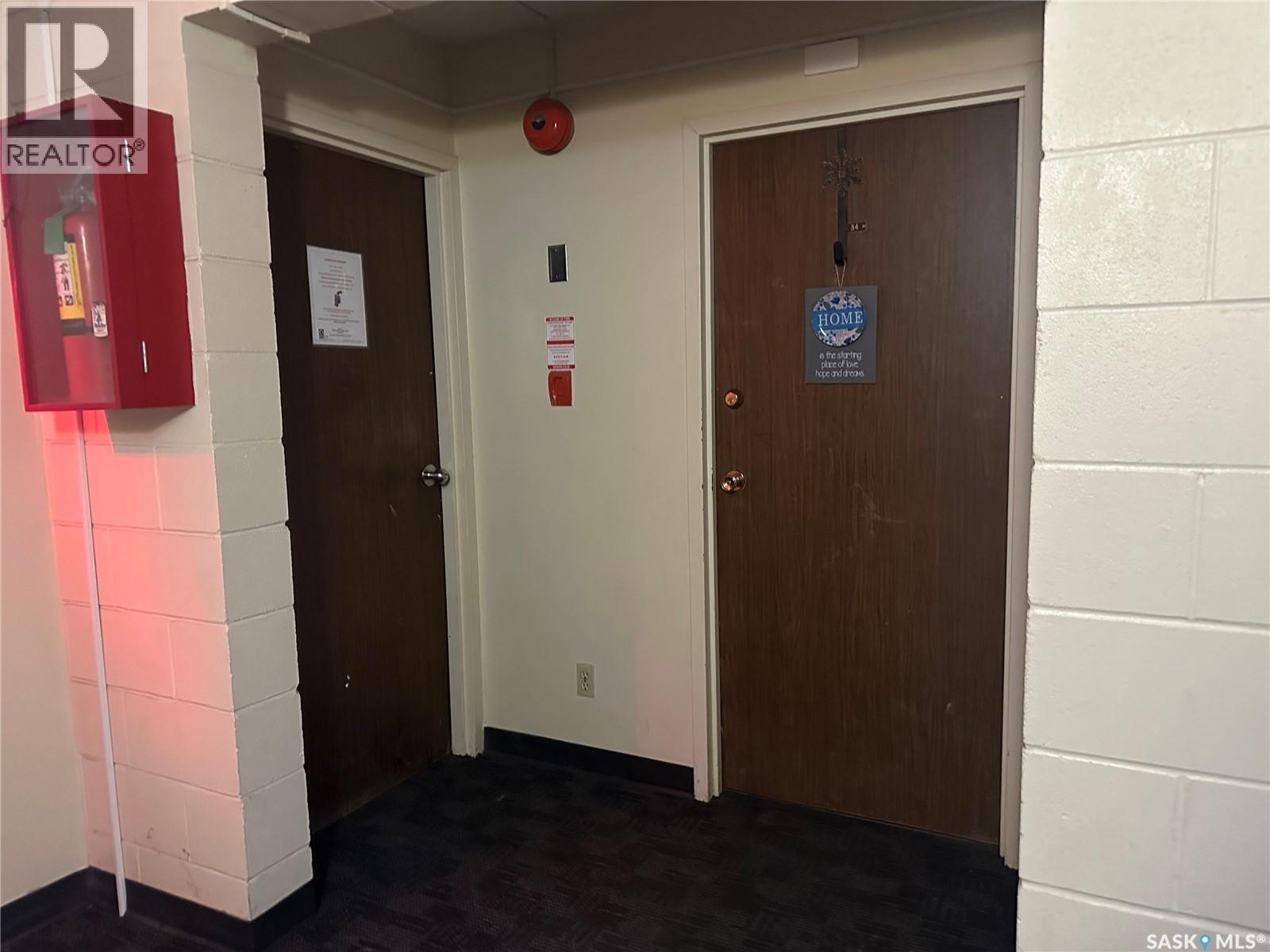 34 15 Centennial Street, Regina, Saskatchewan  S4S 6P8 - Photo 3 - SK026057