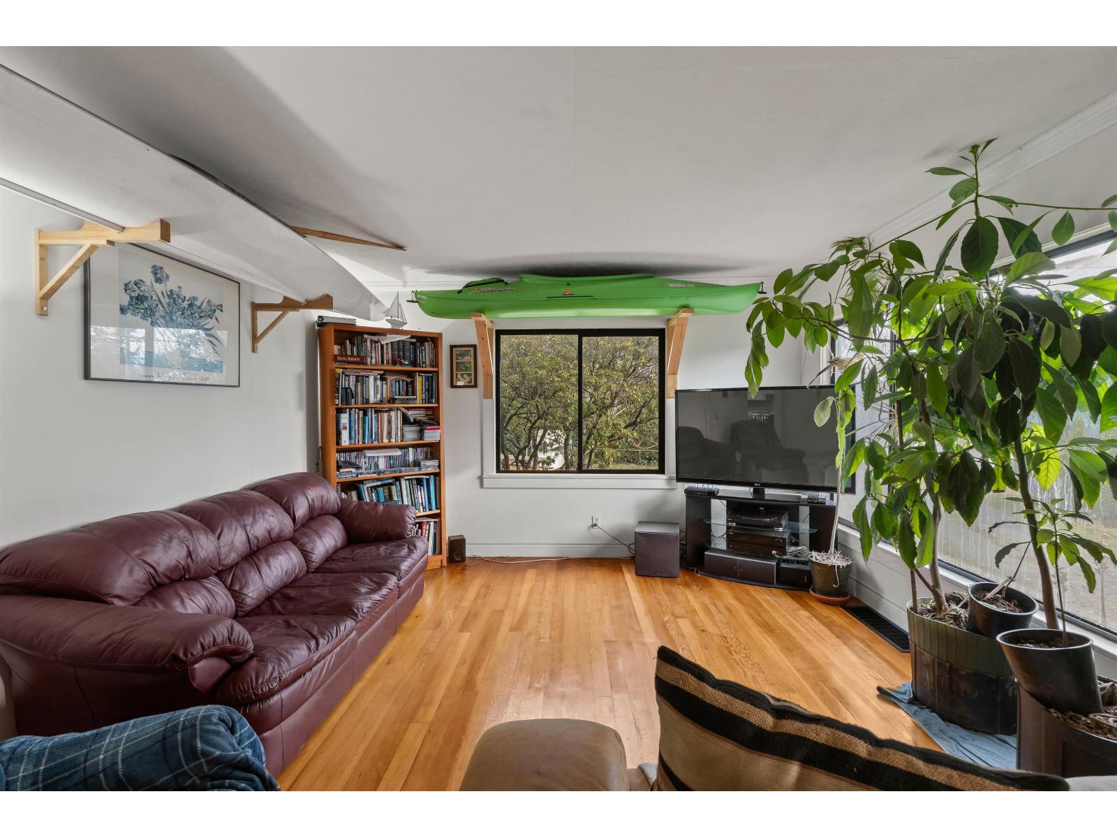 32789 4 Avenue, Mission, British Columbia  V2V 1R5 - Photo 12 - R3083534