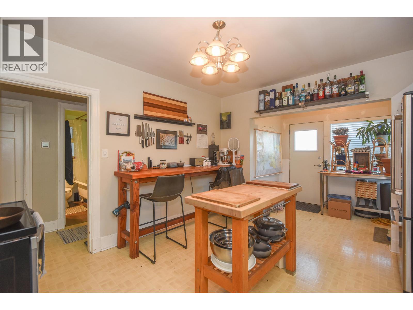 2881 Adanac Street, Vancouver, British Columbia  V5K 2N2 - Photo 4 - R3071820