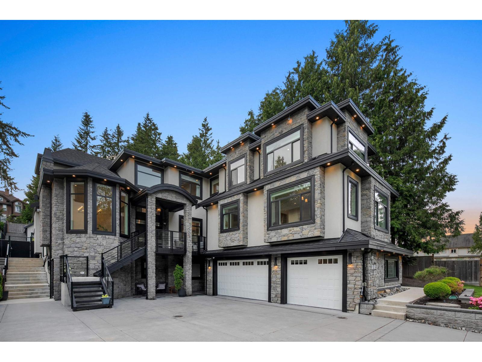 9075 164 Street, Surrey, British Columbia  V4N 2Z9 - Photo 3 - R3084743