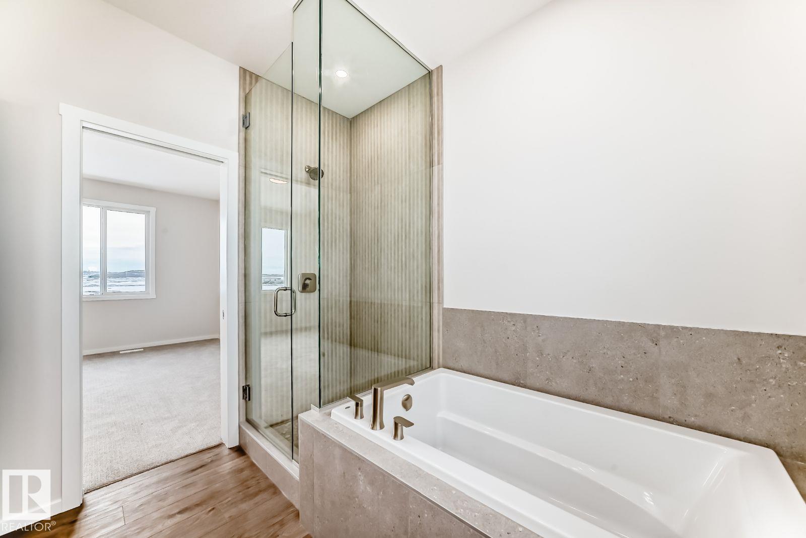 1027 Wolf Willow Wy, Sherwood Park, Alberta  T8H 3B3 - Photo 8 - E4470825