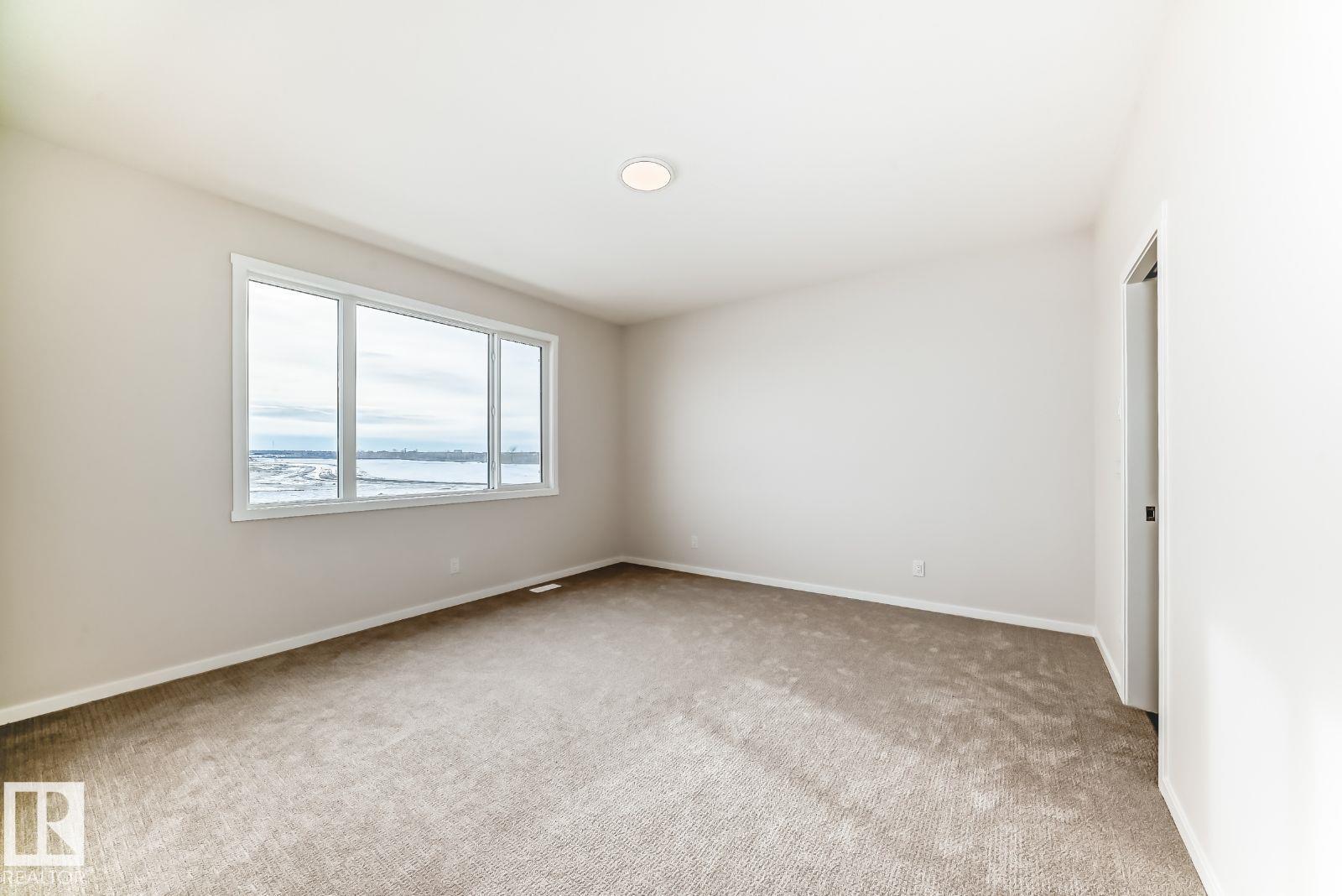 1027 Wolf Willow Wy, Sherwood Park, Alberta  T8H 3B3 - Photo 4 - E4470825