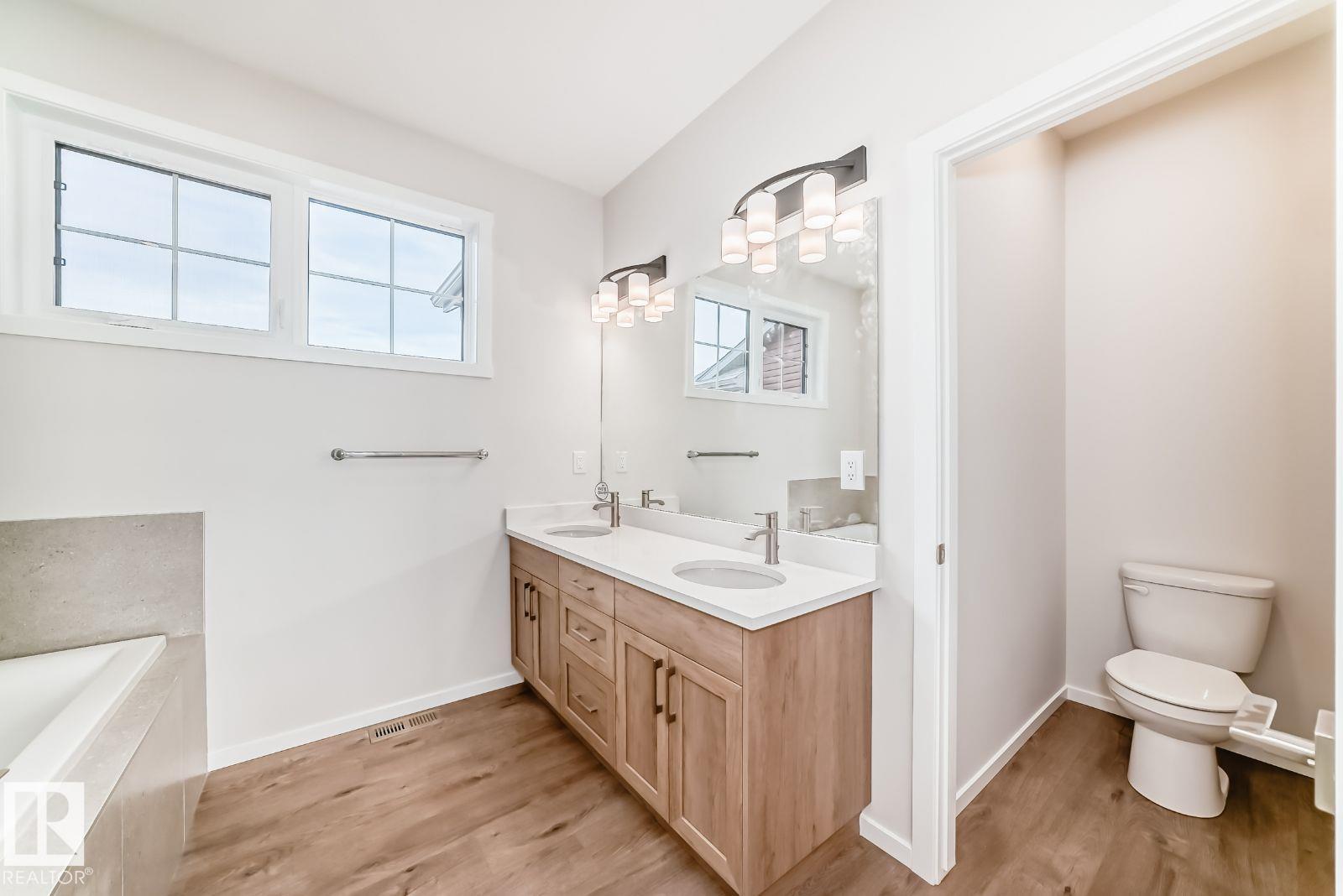 1027 Wolf Willow Wy, Sherwood Park, Alberta  T8H 3B3 - Photo 7 - E4470825