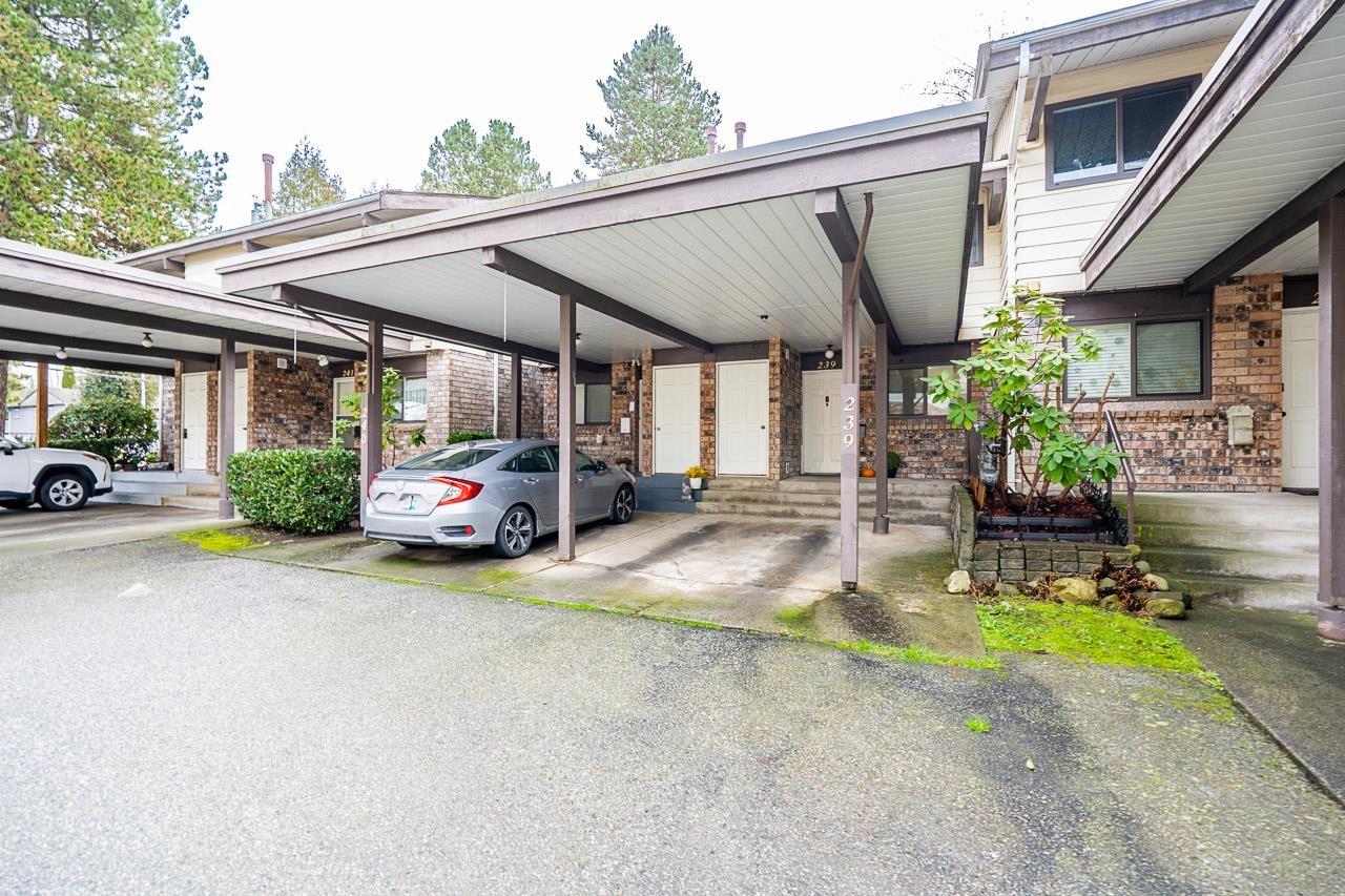 239 7447 140 Street, Surrey, British Columbia  V3W 6G5 - Photo 4 - R3085663