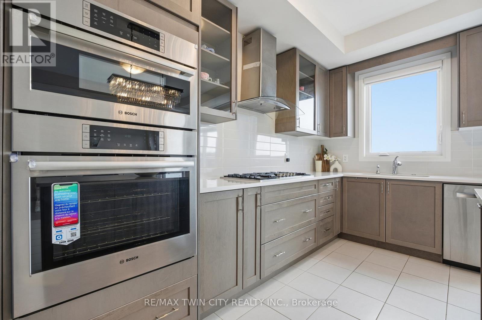 43 Blackburn Street, Cambridge, Ontario  N2A 0M1 - Photo 19 - X12762952