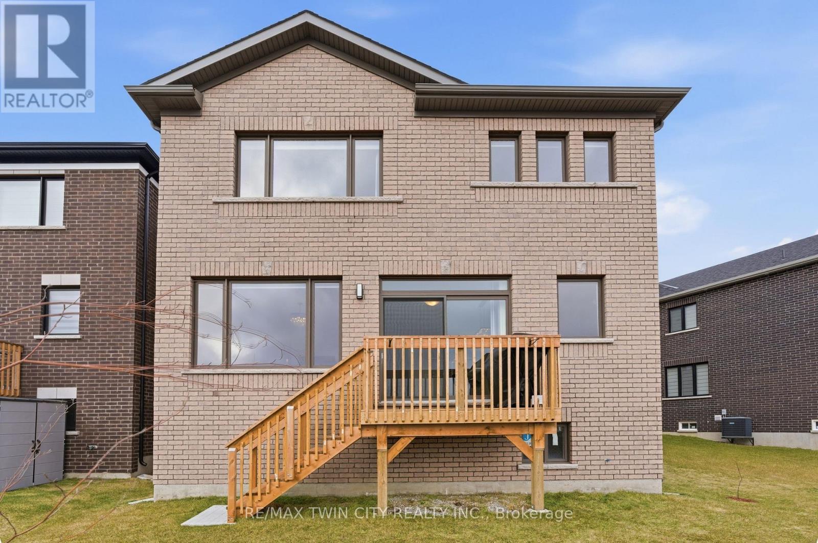 43 Blackburn Street, Cambridge, Ontario  N2A 0M1 - Photo 39 - X12762952