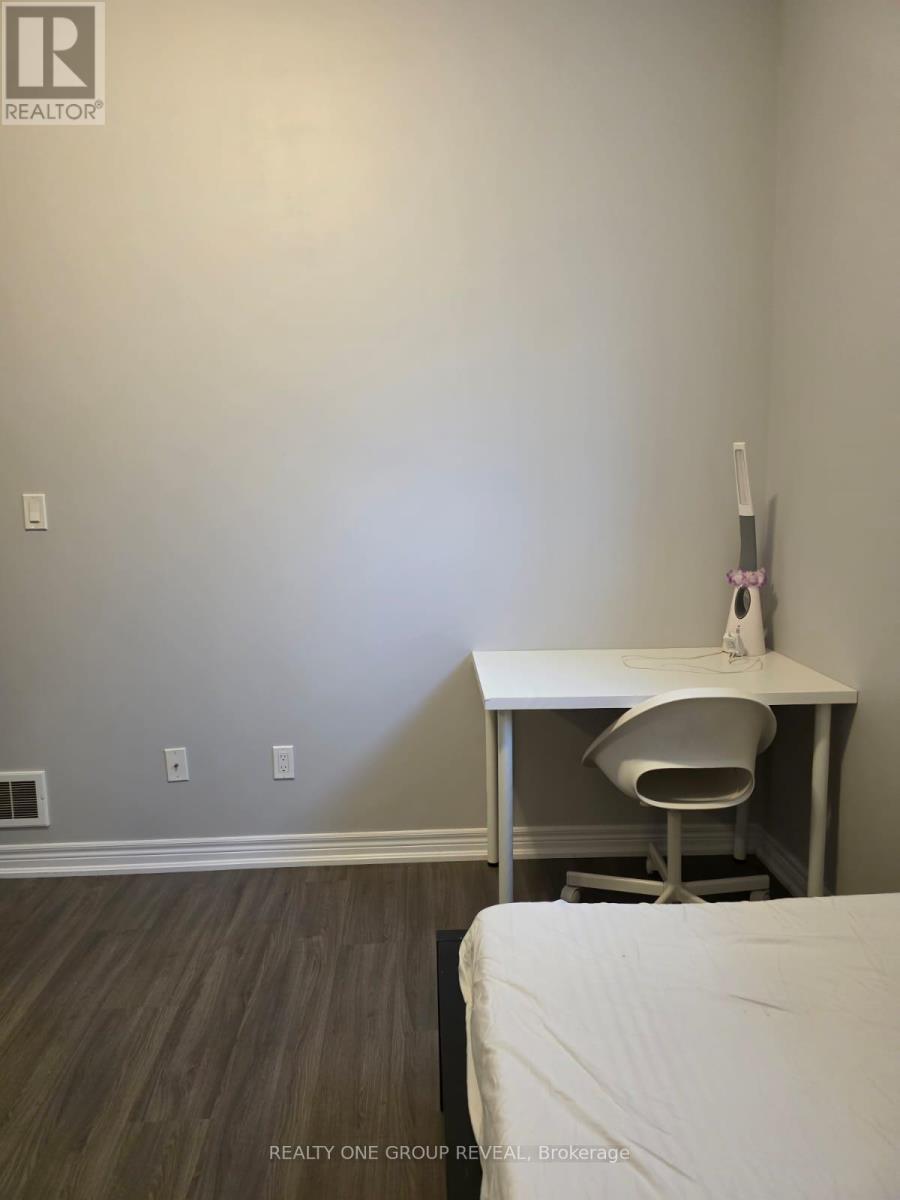 66c Battle Street, Thorold, Ontario  L2V 3W7 - Photo 6 - X12762960