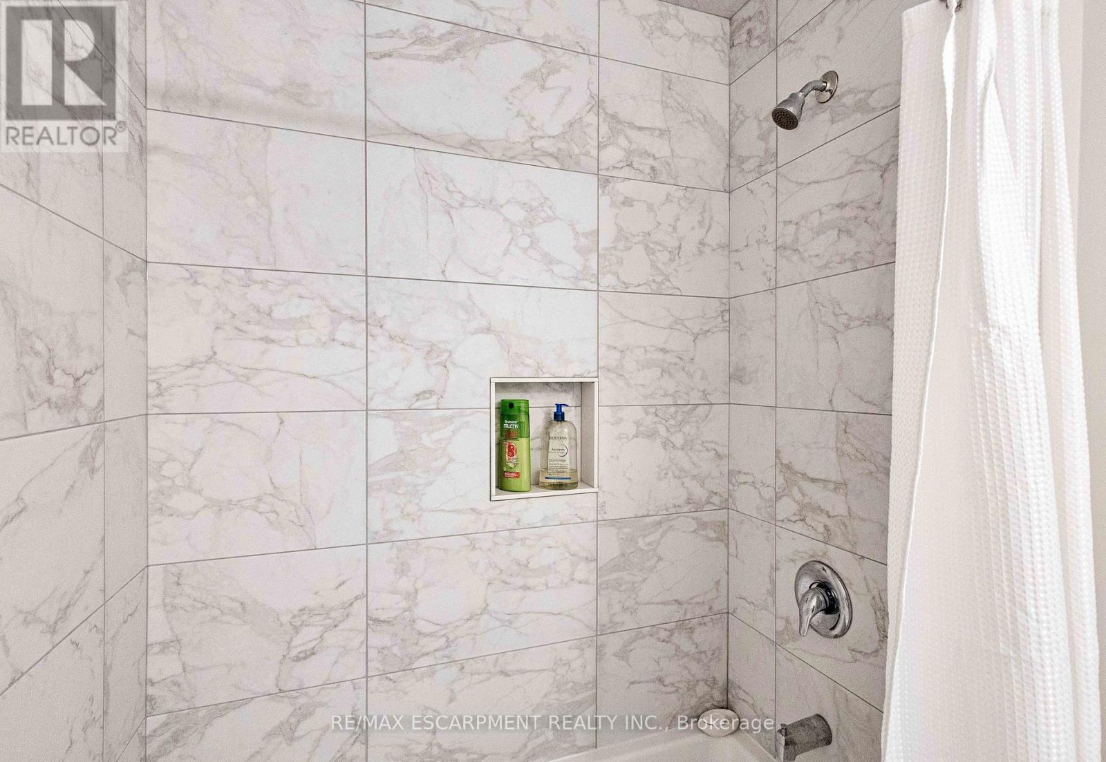 5 Cherry Blossom Heights, Hamilton, Ontario  L9B 0E9 - Photo 29 - X12763014