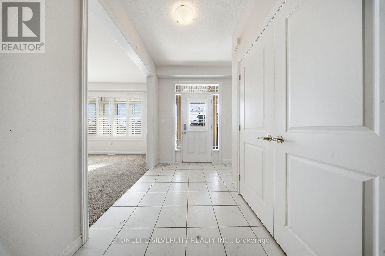 38 Mcgovern Lane, Brant, Ontario  N3L 0K3 - Photo 4 - X12763024