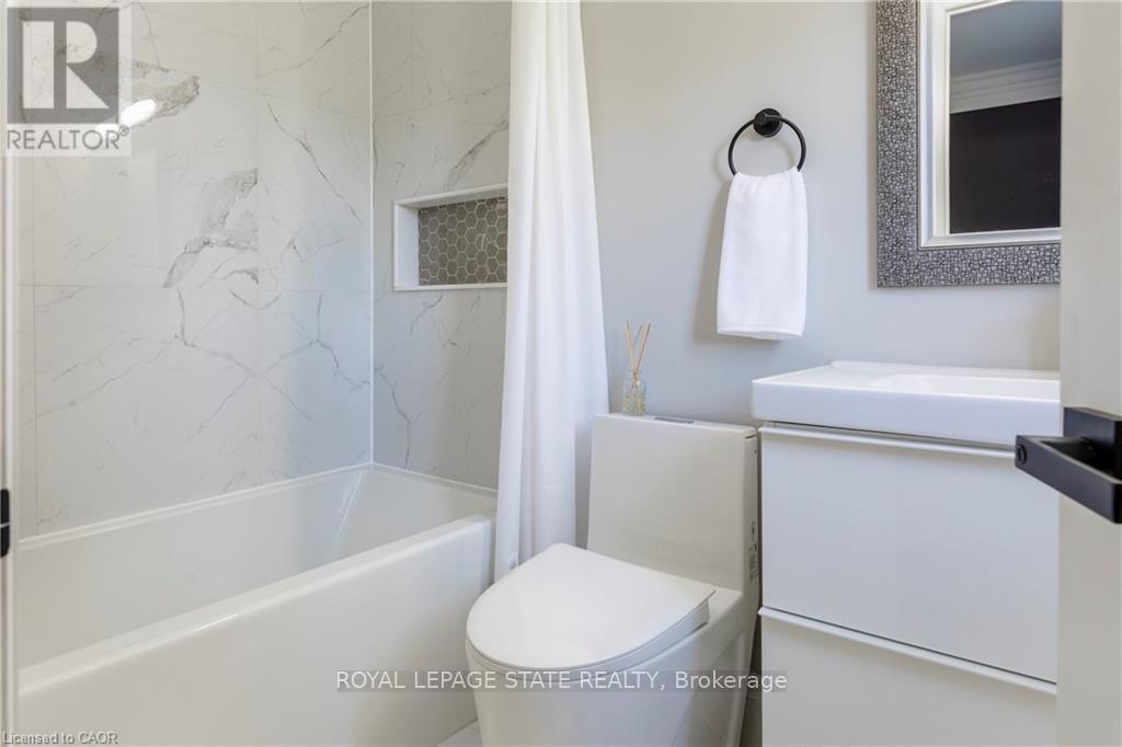 187 Sunnyridge Road, Hamilton, Ontario  L0R 1R0 - Photo 32 - X12763046