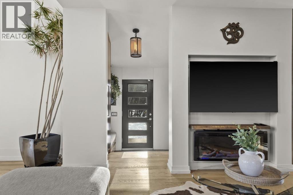 19 Bearspaw Summit Rise, Rural Rocky View County, Alberta  T3R 1H2 - Photo 10 - A2282919