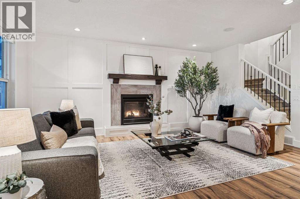 47 Sundown Way, Cochrane, Alberta  T4C 0H4 - Photo 9 - A2282998