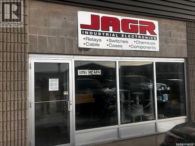 1751 Mcara Street, Regina, Saskatchewan  S4N 6H5 - Photo 1 - SK028030