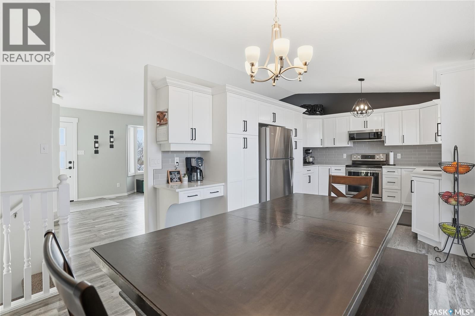 208 Willow Drive, Osler, Saskatchewan  S0K 3A0 - Photo 15 - SK027995