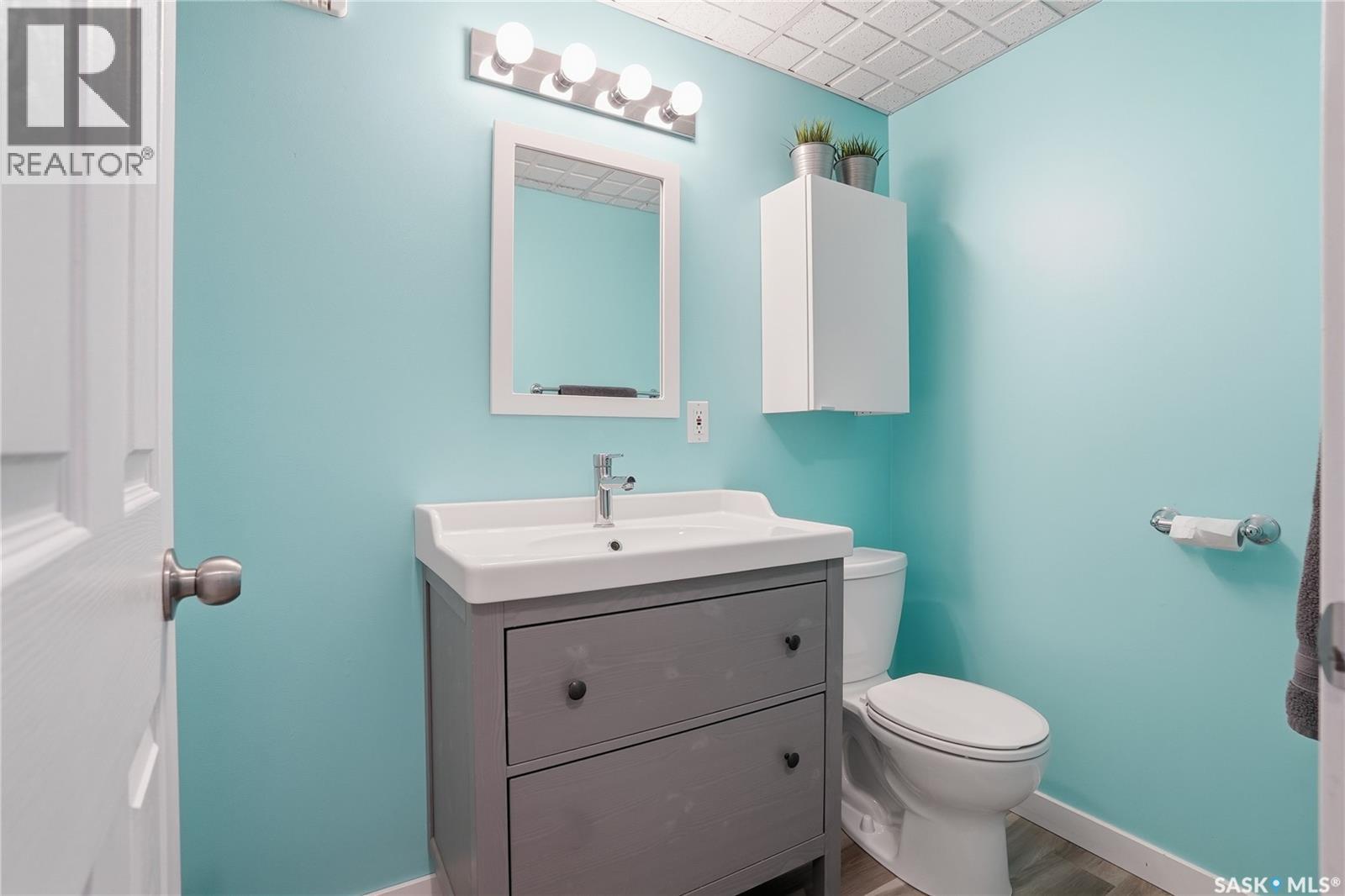 208 Willow Drive, Osler, Saskatchewan  S0K 3A0 - Photo 19 - SK027995