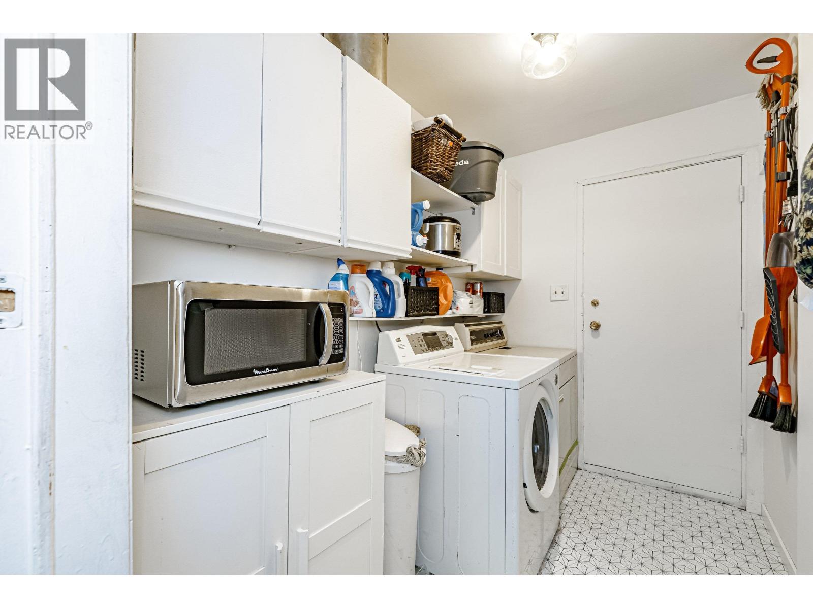 3035 Ashbrook Place, Coquitlam, British Columbia  V3C 4A8 - Photo 14 - R3086927