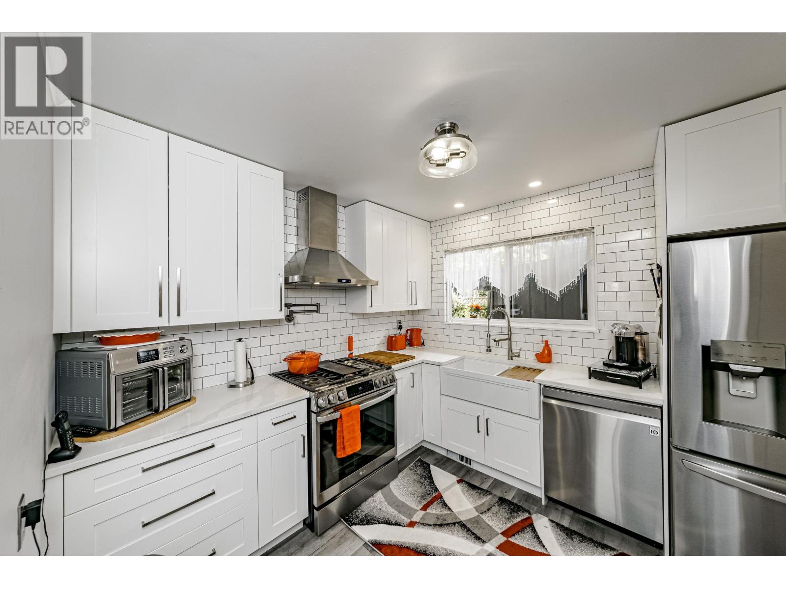 3035 Ashbrook Place, Coquitlam, British Columbia  V3C 4A8 - Photo 3 - R3086927