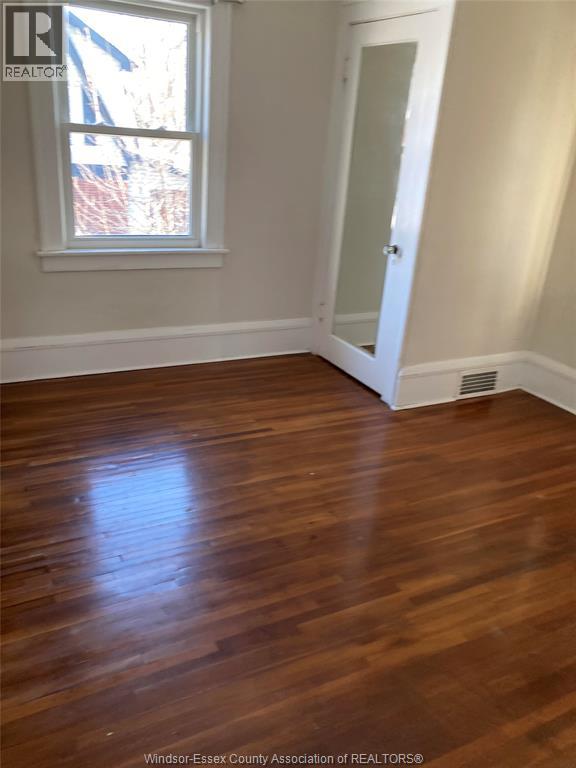 317 Askin, Windsor, Ontario  N9B 2X1 - Photo 8 - 26002634