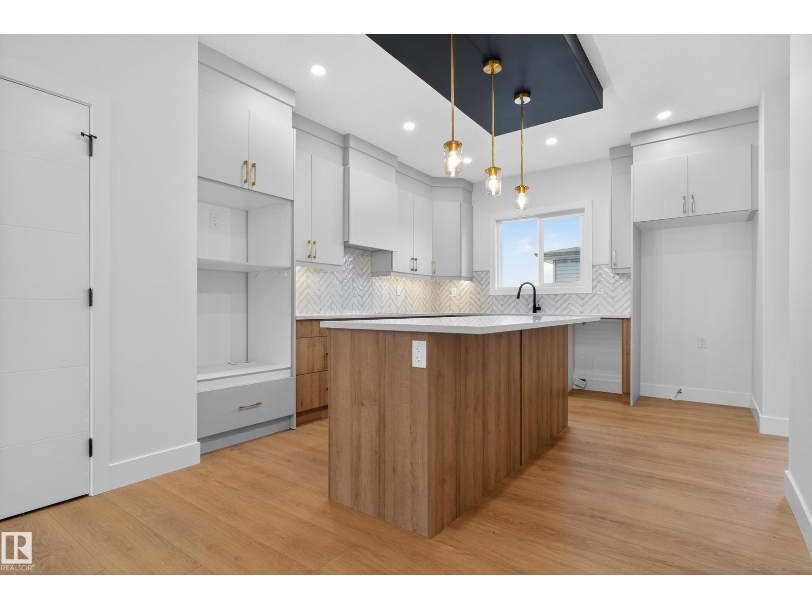 43 Rosa Cr, St. Albert, Alberta  T8N 8B7 - Photo 4 - E4468096