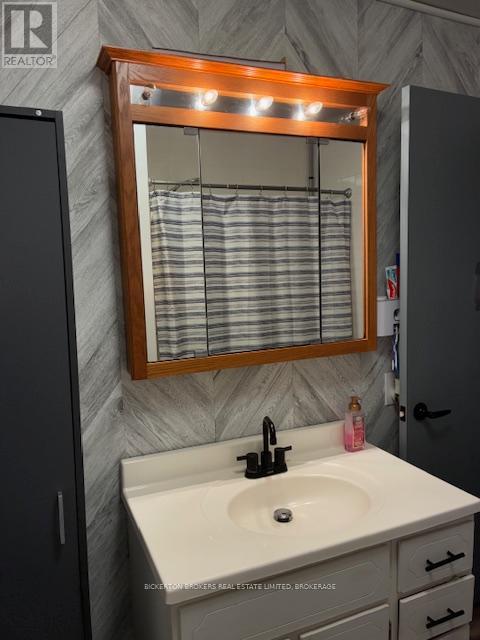 266 Airport Road, Front Of Leeds & Seeleys Bay, Ontario  K7G 2V3 - Photo 26 - X12763100