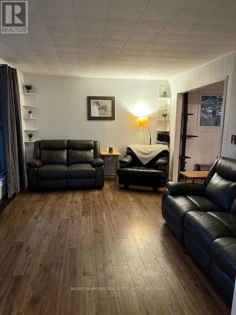 266 Airport Road, Front Of Leeds & Seeleys Bay, Ontario  K7G 2V3 - Photo 6 - X12763100