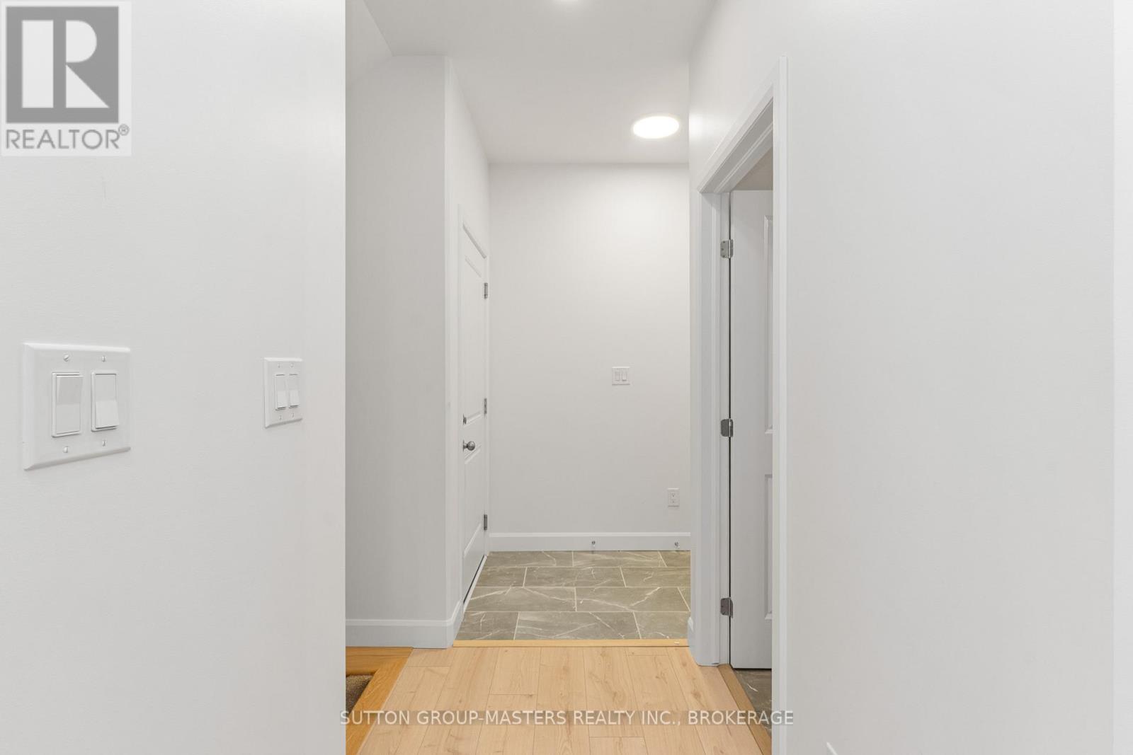 214 Superior Drive, Loyalist (Amherstview), Ontario  K7N 0E4 - Photo 11 - X12763296