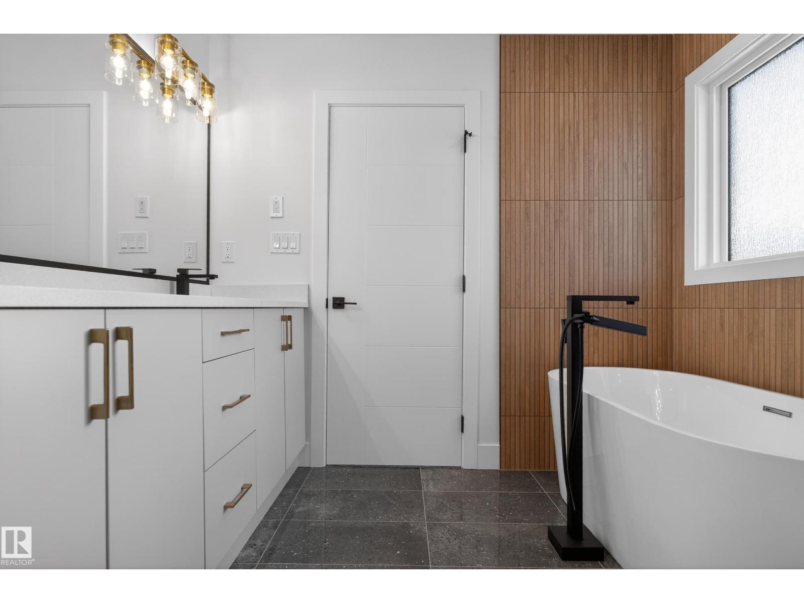 43 Rosa Cr, St. Albert, Alberta  T8N 8B7 - Photo 10 - E4468096