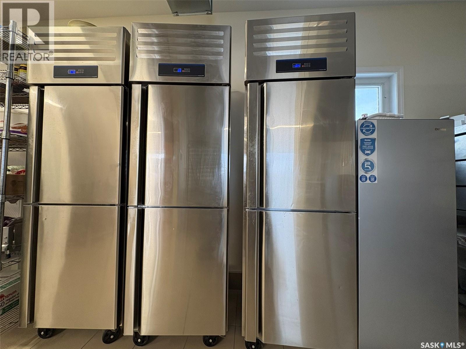 9 Gregory Avenue E, White City, Saskatchewan  S4L 5B1 - Photo 10 - SK027899