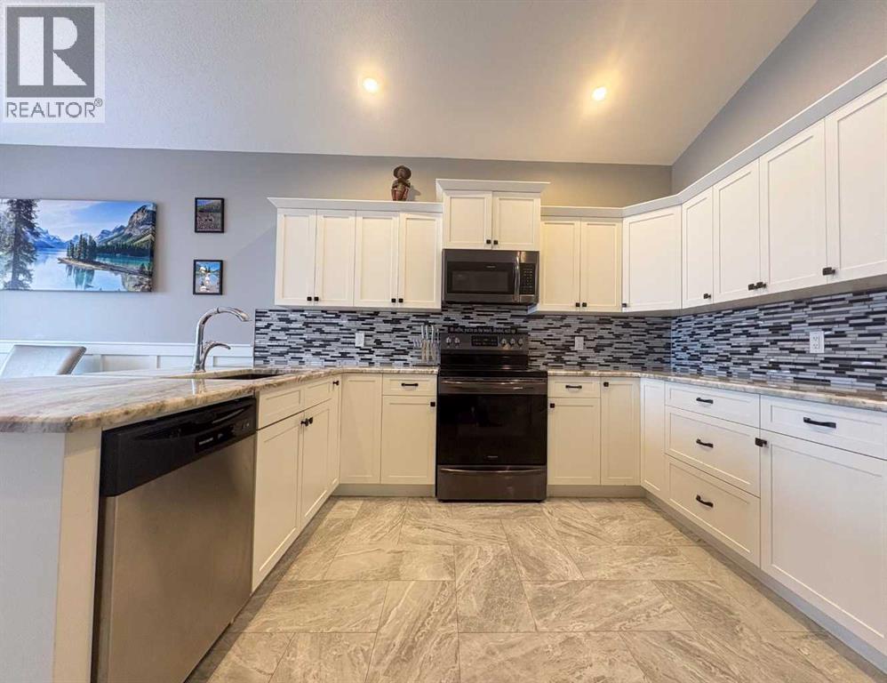 10234 127 Avenue, Grande Prairie, Alberta  T8V 6S2 - Photo 5 - A2275403