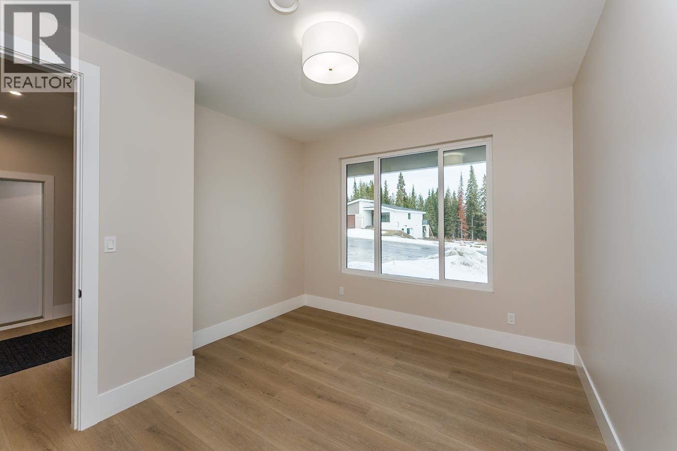 5053 Headlands Heights, Prince George, British Columbia  V8J 1H1 - Photo 3 - R3087089