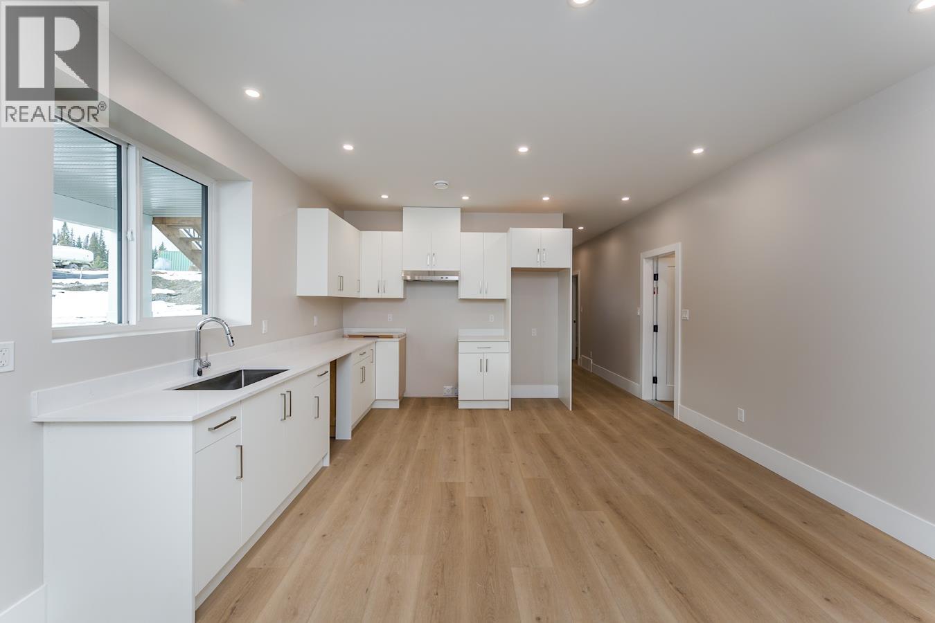 5053 Headlands Heights, Prince George, British Columbia  V8J 1H1 - Photo 9 - R3087089