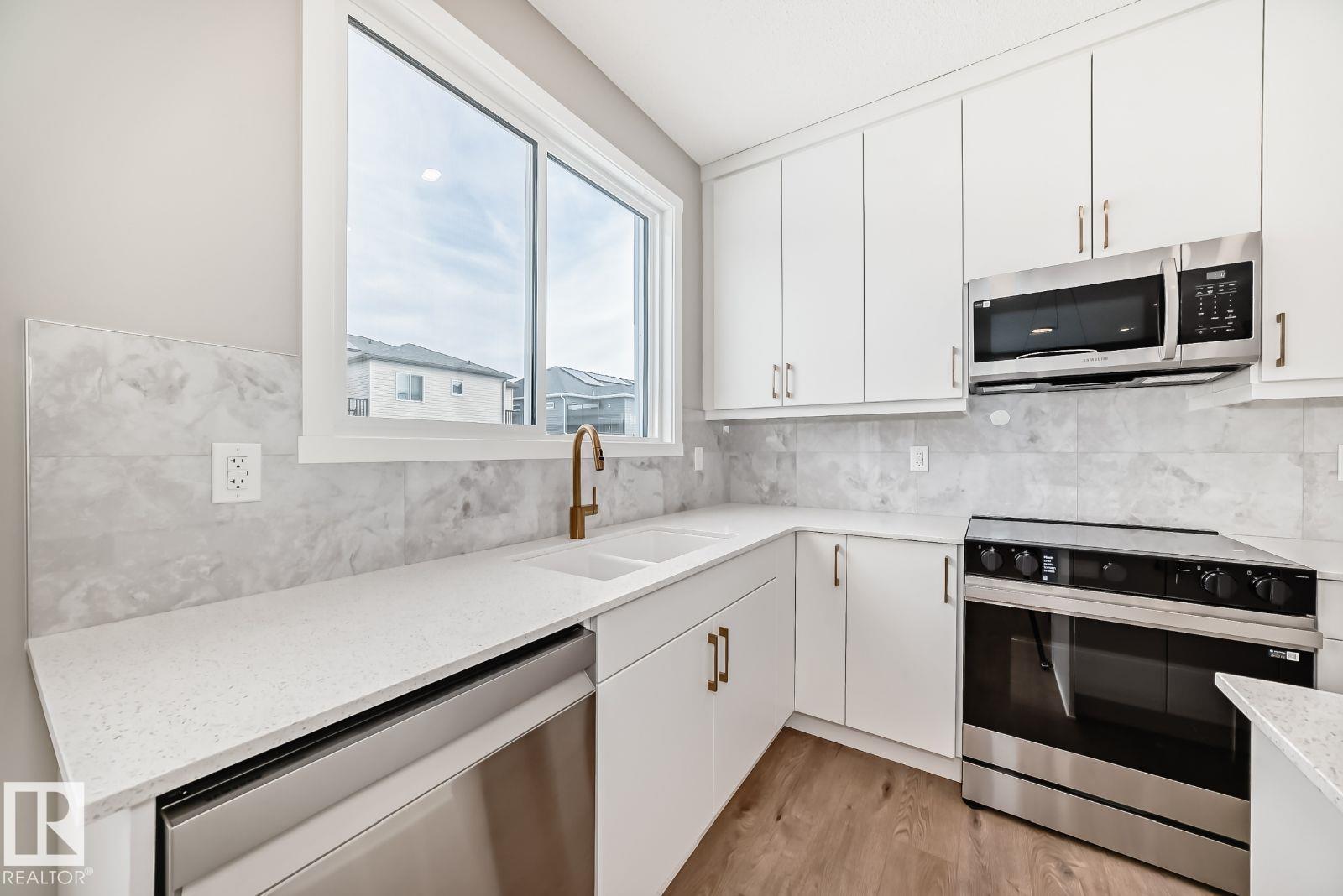 1065 Cornerstone Wy, Sherwood Park, Alberta  T8H 3A3 - Photo 9 - E4470803