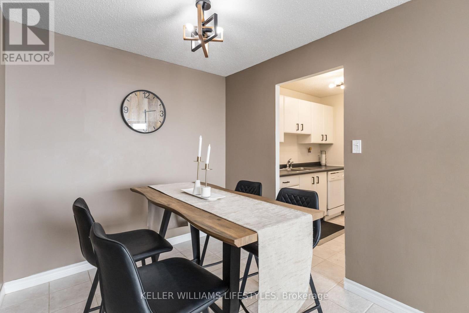 Photo 16 of 41 for 902 - 45 Pond Mills Road