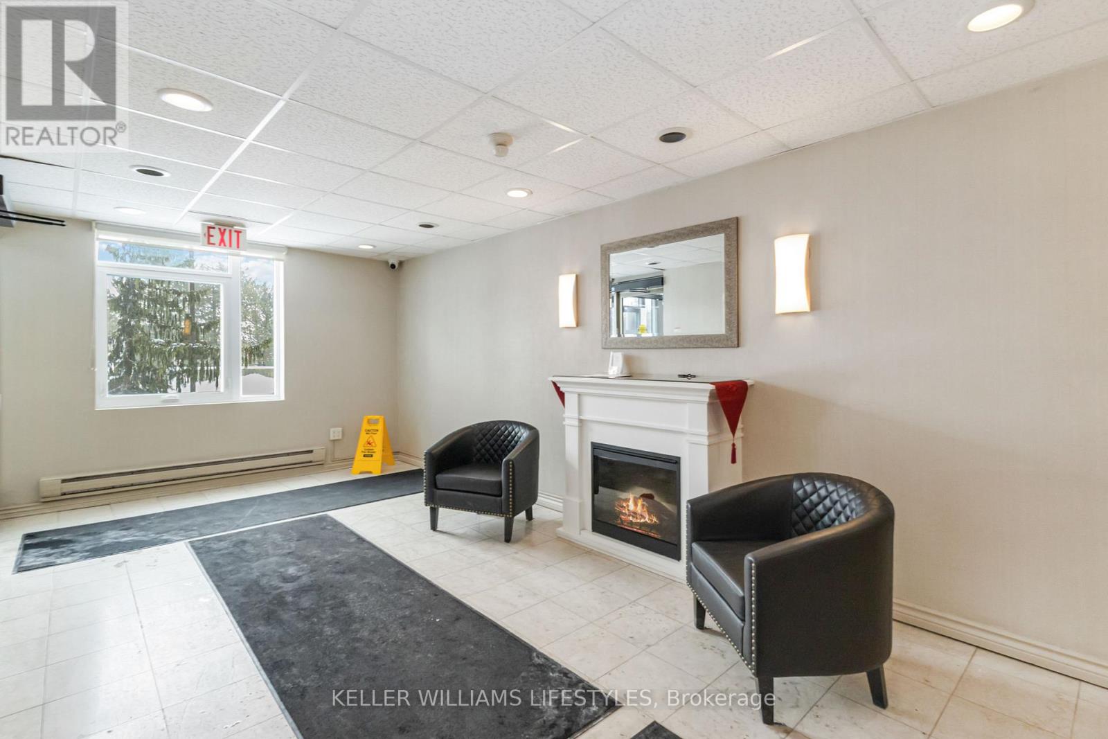 Photo 32 of 41 for 902 - 45 Pond Mills Road