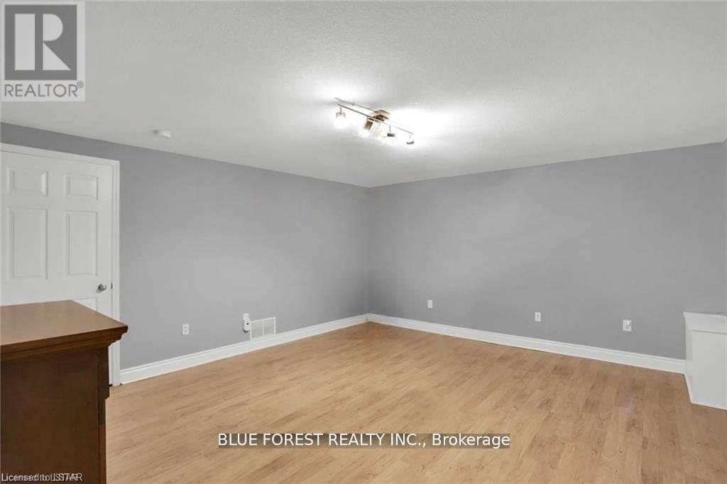 58 - 70 Chapman Court, London North, Ontario  N6G 4Z4 - Photo 22 - X12763186