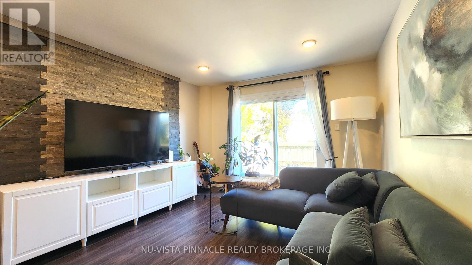 E - 143 Wellesley Crescent, London East, Ontario  N5V 1J6 - Photo 12 - X12763256