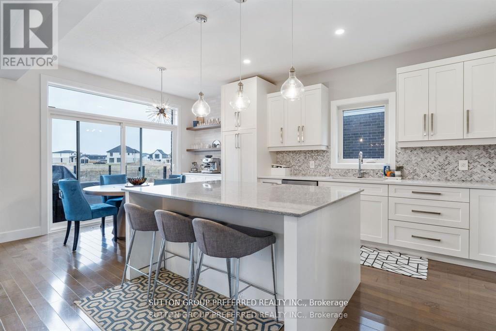 2058 Wateroak Drive, London North, Ontario  N6G 0P9 - Photo 4 - X12763292