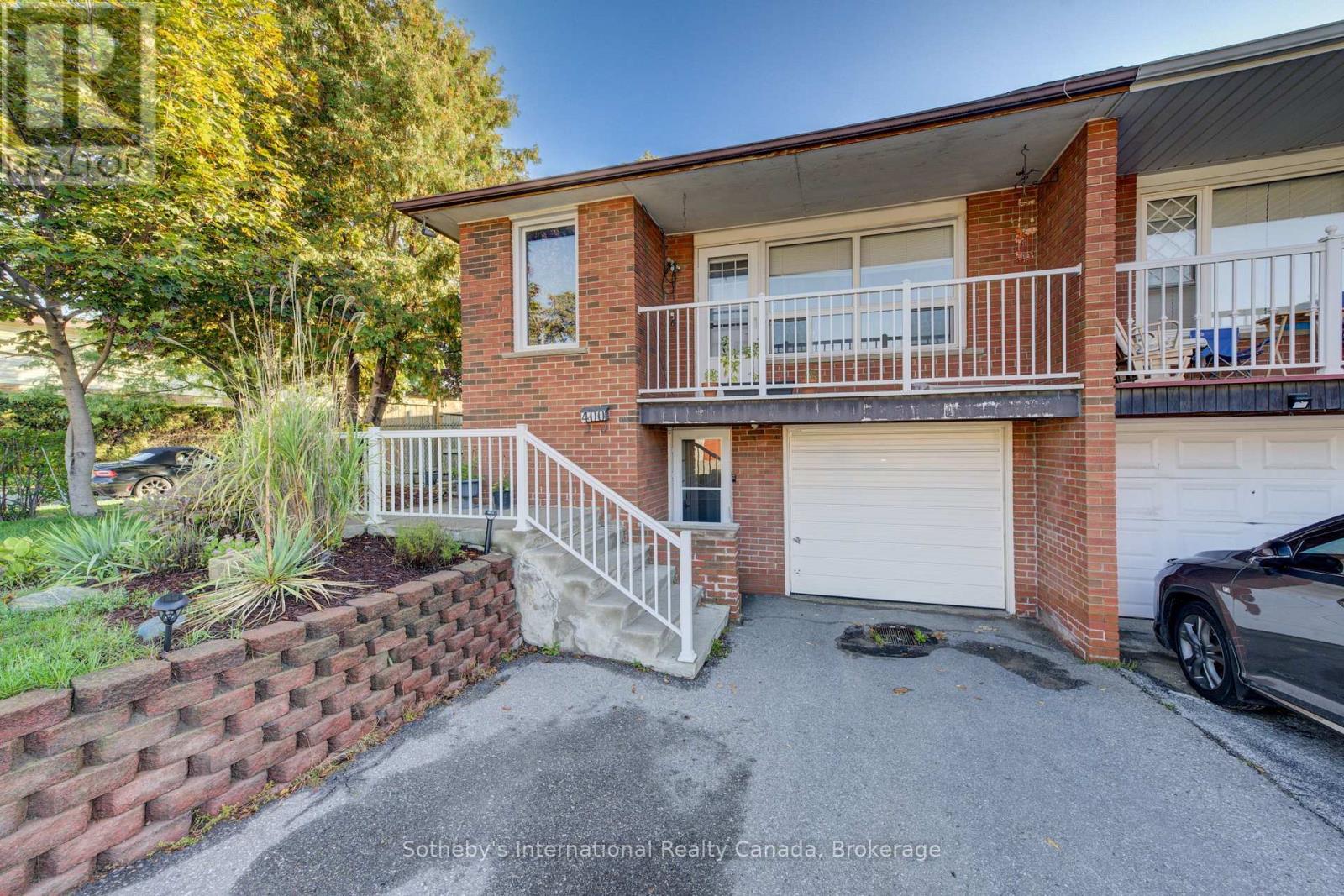 400 CHEROKEE BOULEVARD, Toronto, Ontario