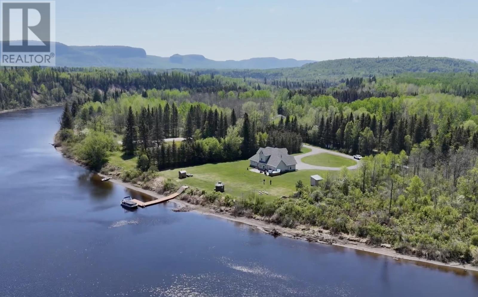 1009 Riverdale Rd, Thunder Bay, Ontario  P7J 1N3 - Photo 47 - TB2600168