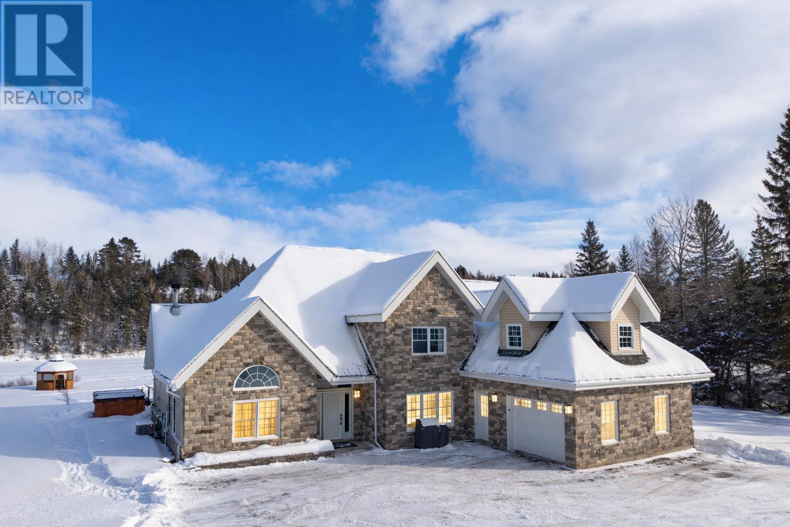 1009 Riverdale Rd, Thunder Bay, Ontario  P7J 1N3 - Photo 6 - TB2600168