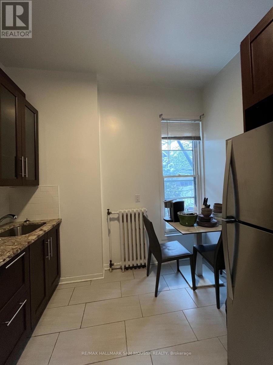 6 - 232 Cooper Street, Ottawa, Ontario  K2P 0G4 - Photo 7 - X12763194