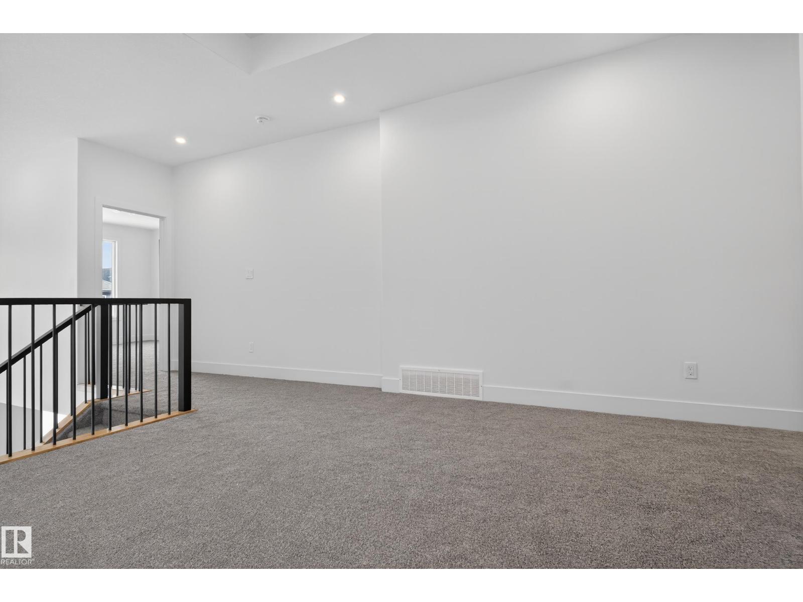 19 Rosa Cr, St. Albert, Alberta  T8N 7Y4 - Photo 9 - E4469033