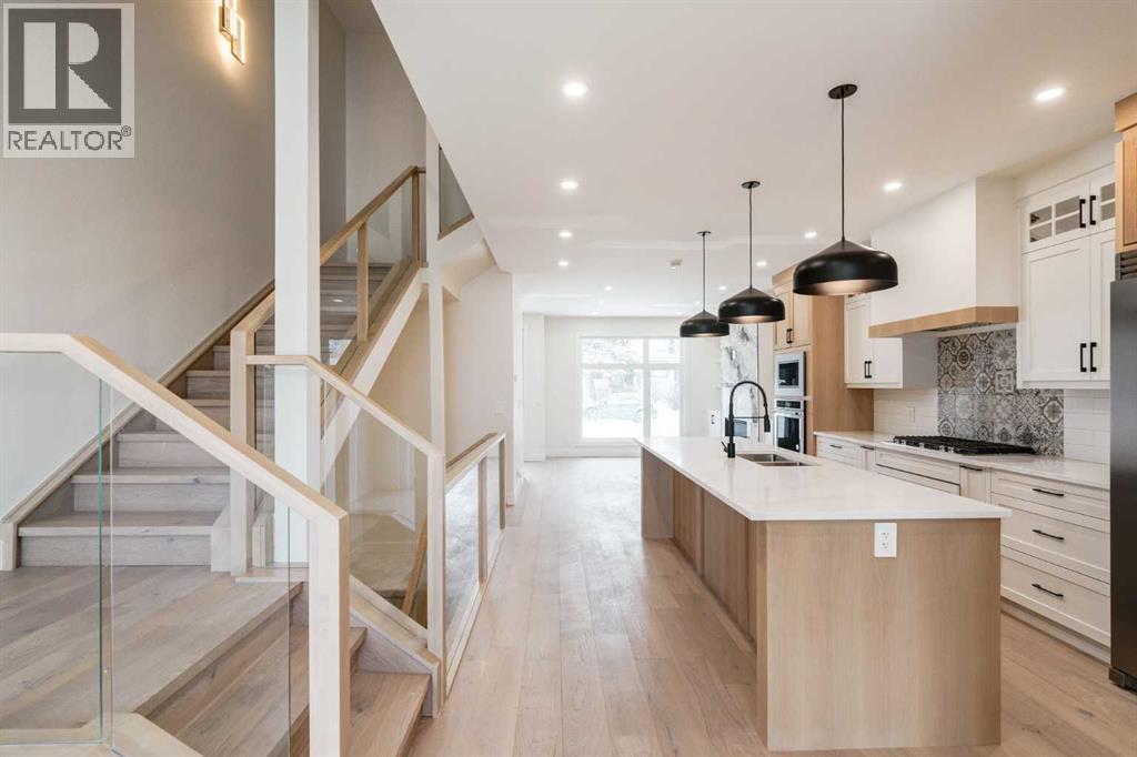 2812 35 Street Sw, Calgary, Alberta  T3E 2Y5 - Photo 11 - A2273424