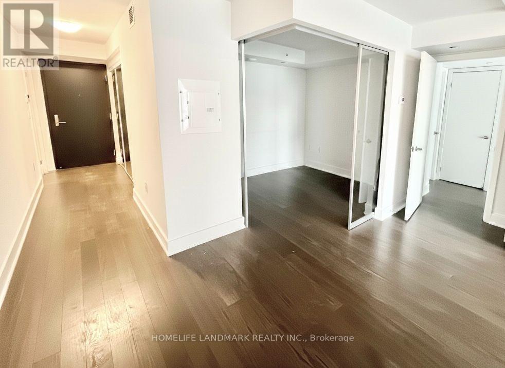 2001 - 955 Bay Street, Toronto, Ontario  M5S 0C6 - Photo 5 - C12763118