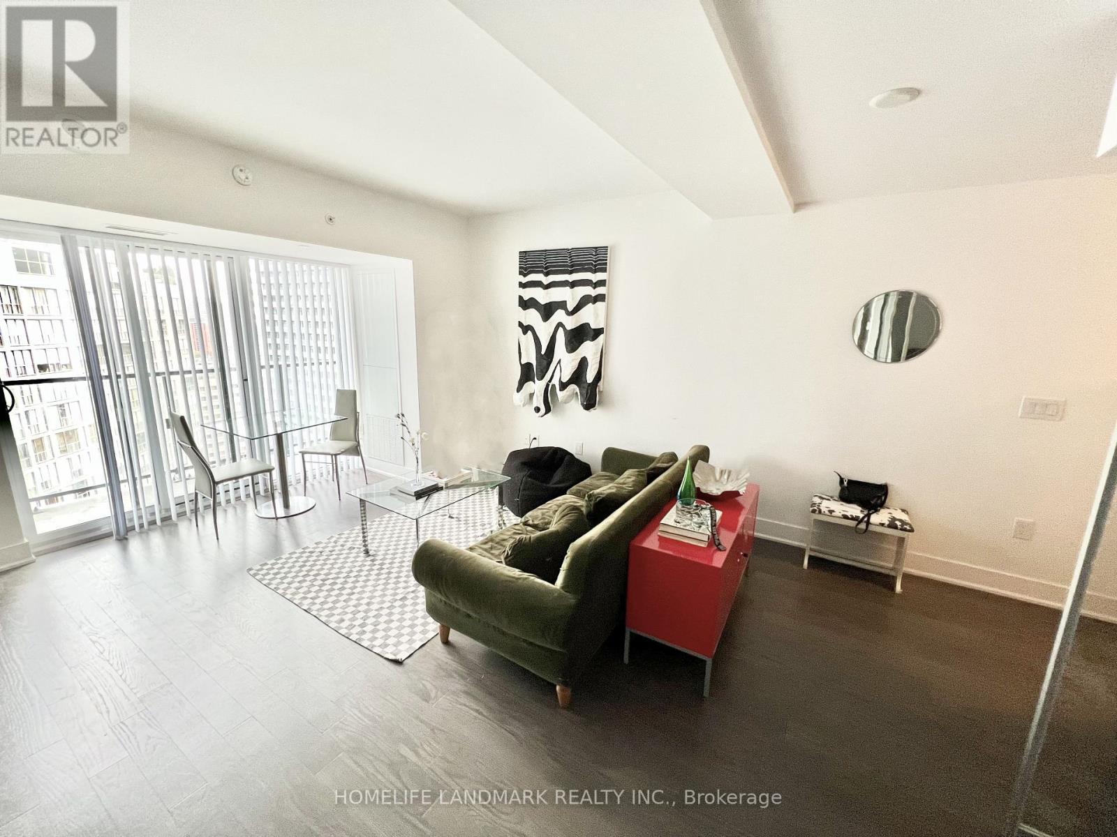 2001 - 955 Bay Street, Toronto, Ontario  M5S 0C6 - Photo 9 - C12763118