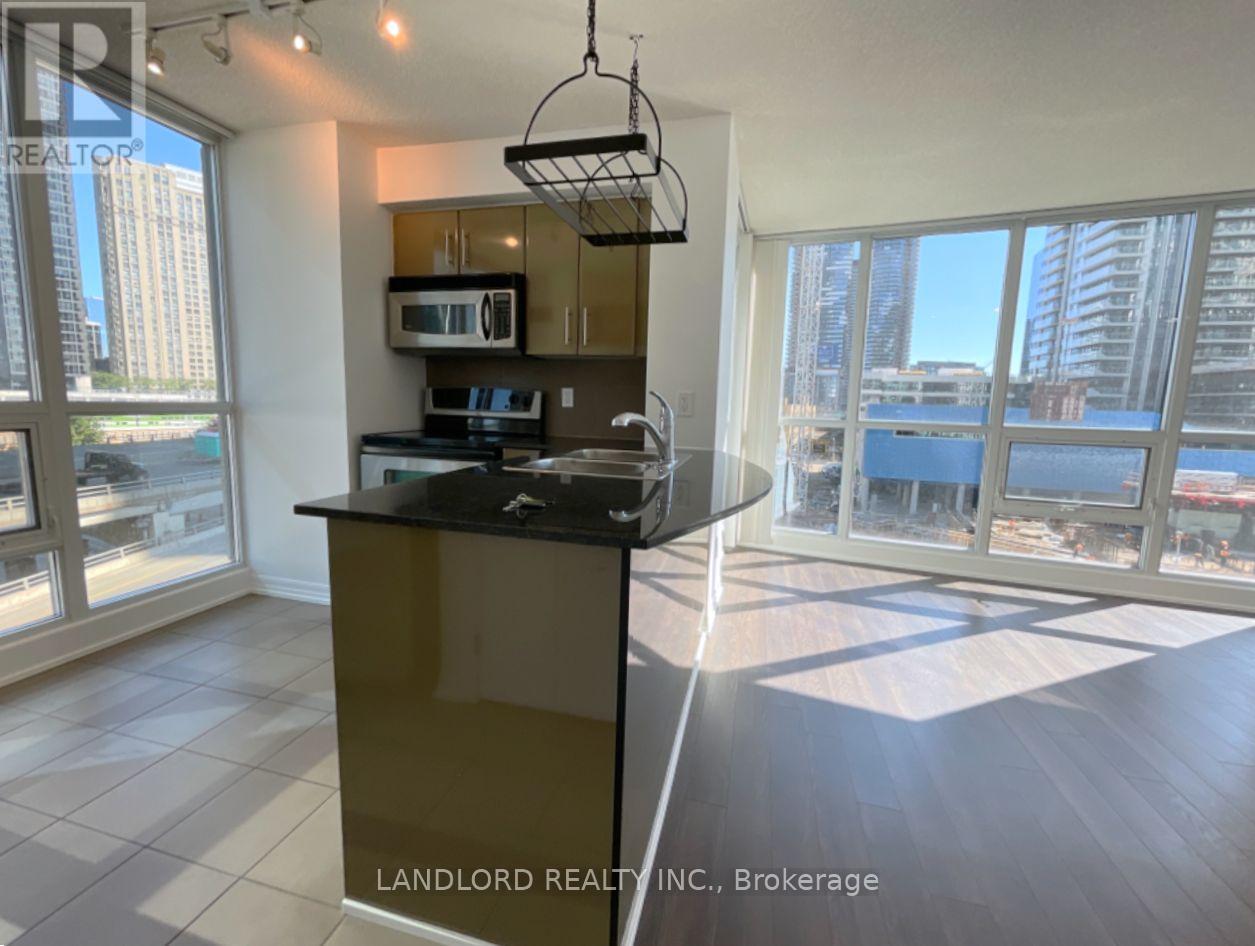 605 - 16 Yonge Street, Toronto, Ontario  M5E 2A1 - Photo 11 - C12763264