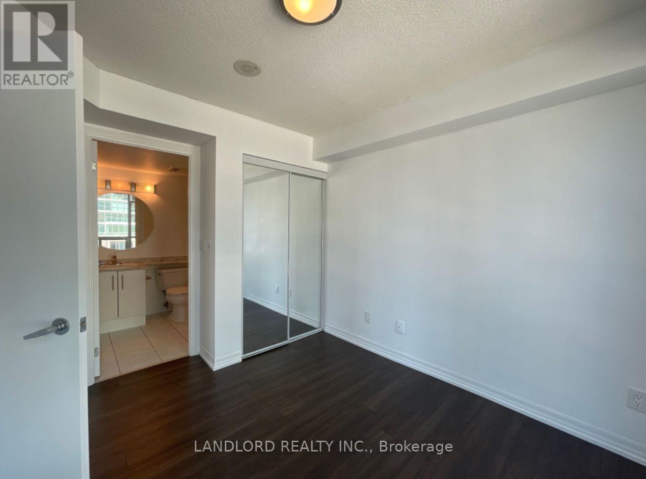 605 - 16 Yonge Street, Toronto, Ontario  M5E 2A1 - Photo 12 - C12763264