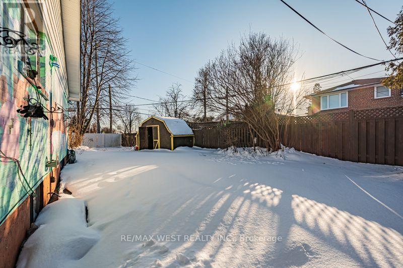 158 Cass Avenue, Toronto, Ontario  M1T 2B7 - Photo 8 - E12763238