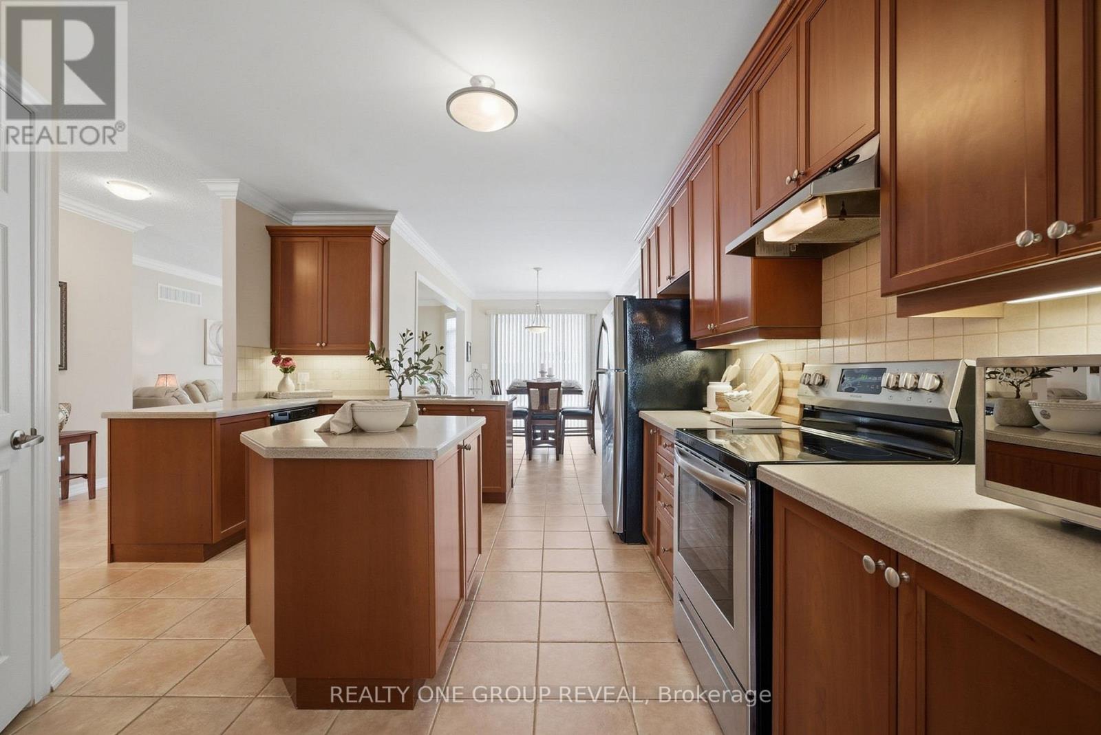 1737 Clearbrook Drive, Oshawa, Ontario  L1K 0C3 - Photo 14 - E12763252